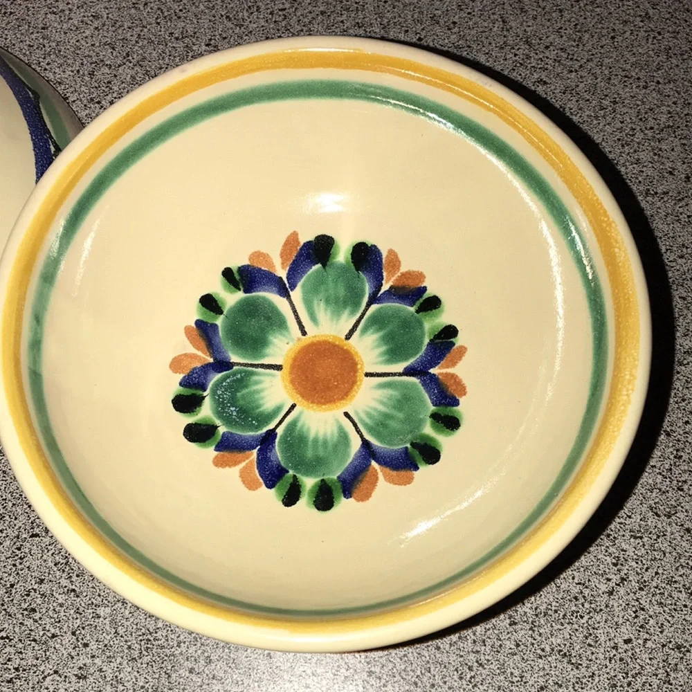 Authentic Mexican Pottery Mexican salsa bowls - Signed